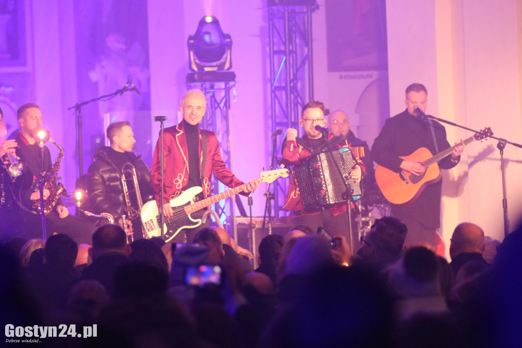 Kolędowanie z zespołem Enej na Świętej Górze