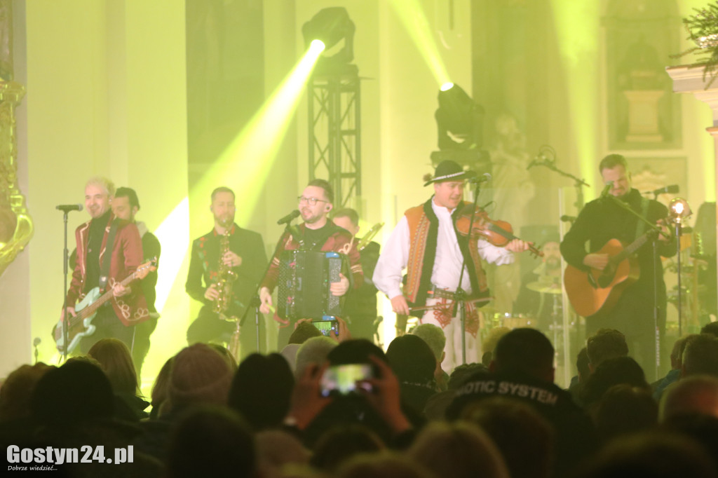 Kolędowanie z zespołem Enej na Świętej Górze