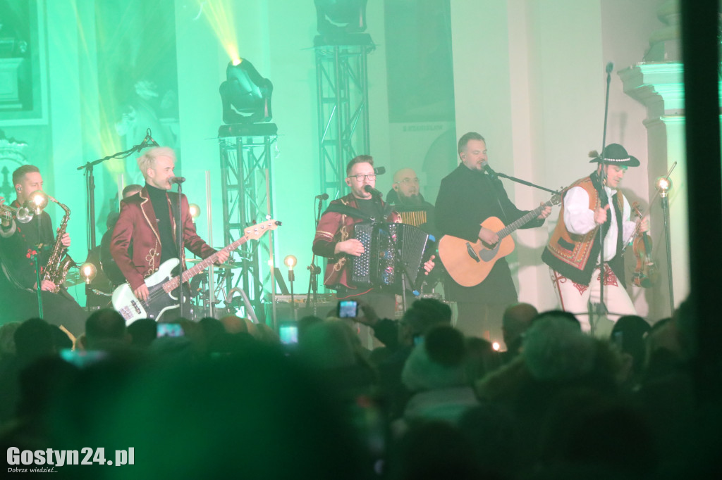 Kolędowanie z zespołem Enej na Świętej Górze