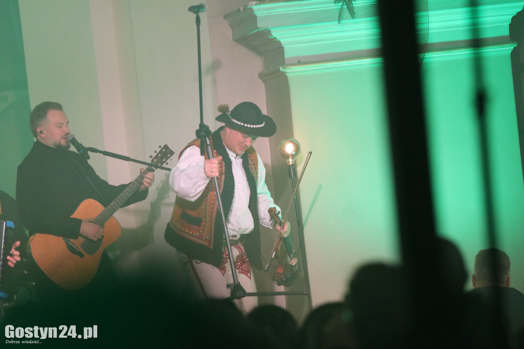 Kolędowanie z zespołem Enej na Świętej Górze