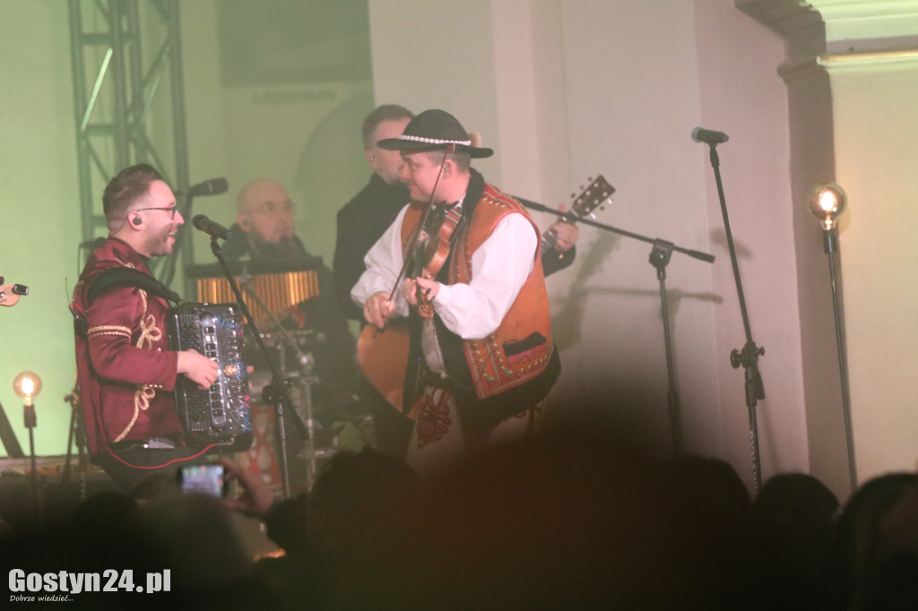 Kolędowanie z zespołem Enej na Świętej Górze