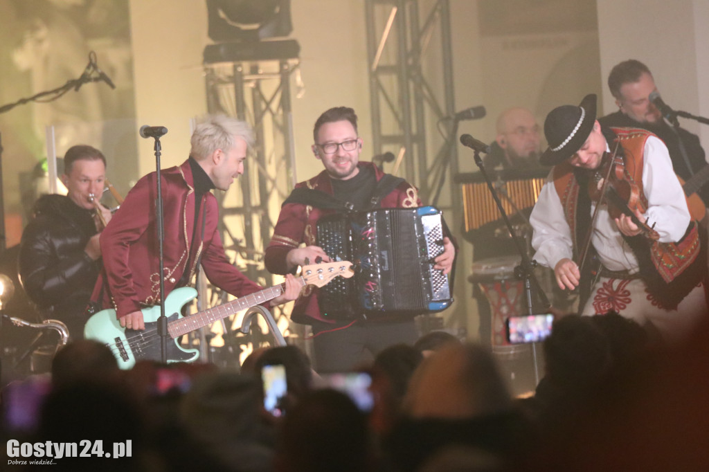 Kolędowanie z zespołem Enej na Świętej Górze