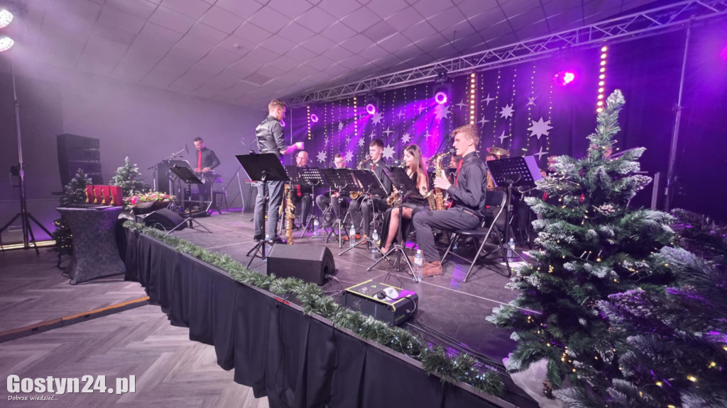 Koncert noworoczny i laury w Pępowie