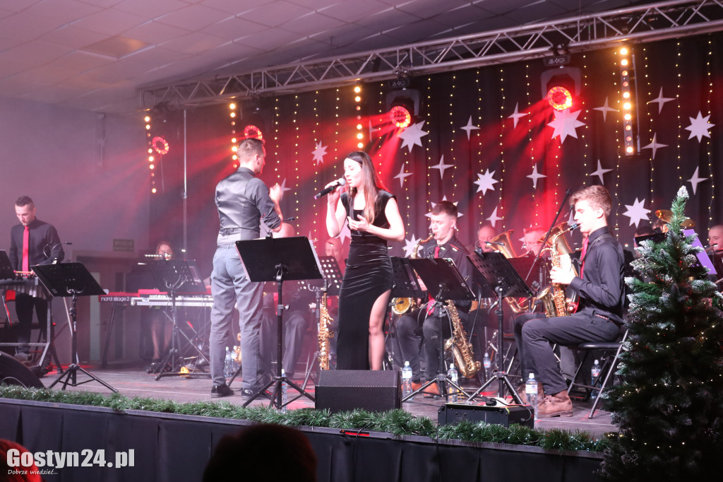 Koncert noworoczny i laury w Pępowie
