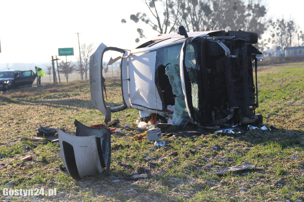 Wypadek na wyjeździe z Gostynia