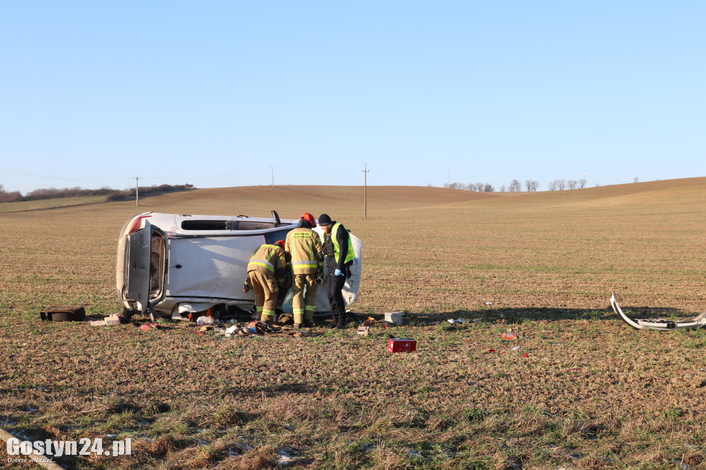 Wypadek na wyjeździe z Gostynia