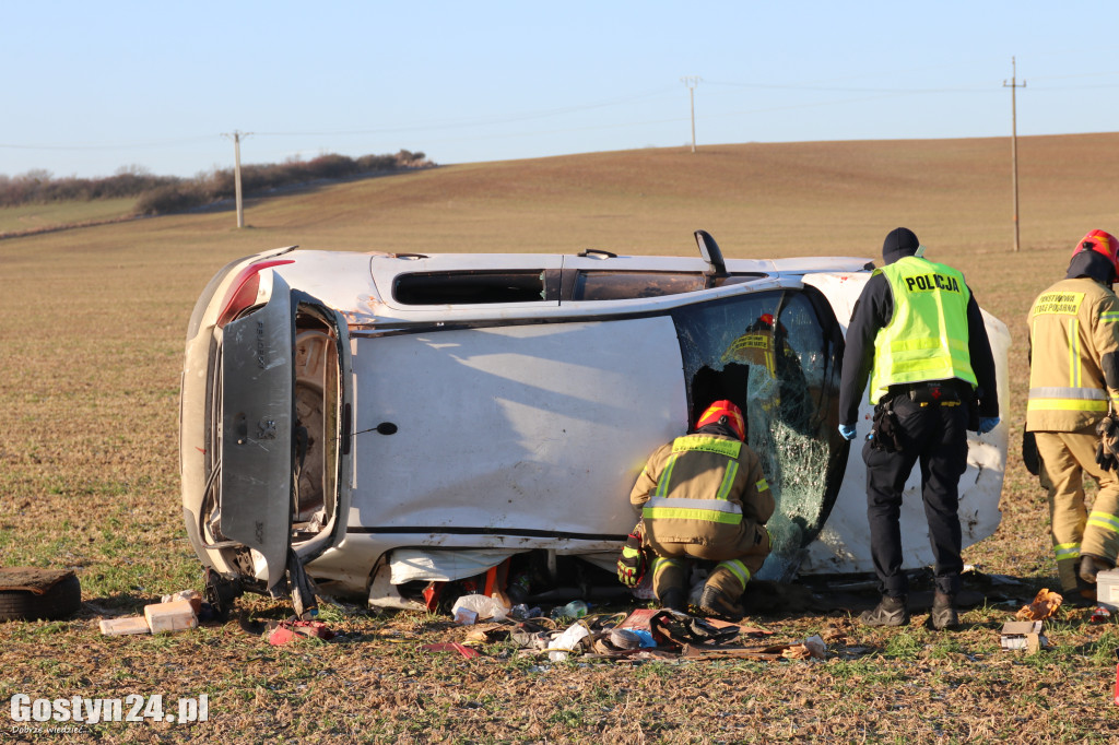 Wypadek na wyjeździe z Gostynia