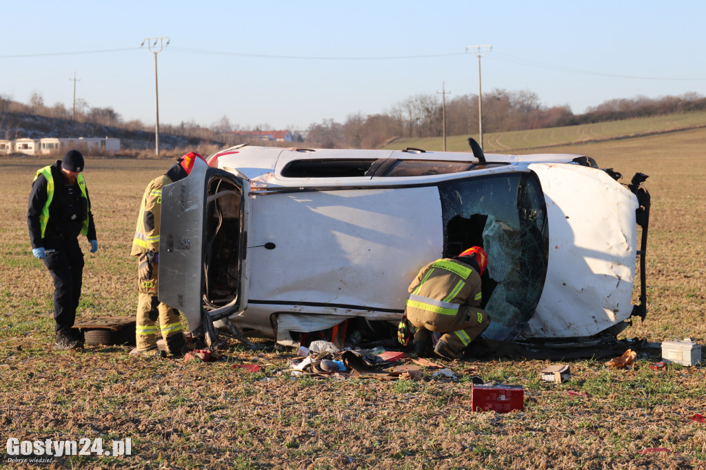 Wypadek na wyjeździe z Gostynia
