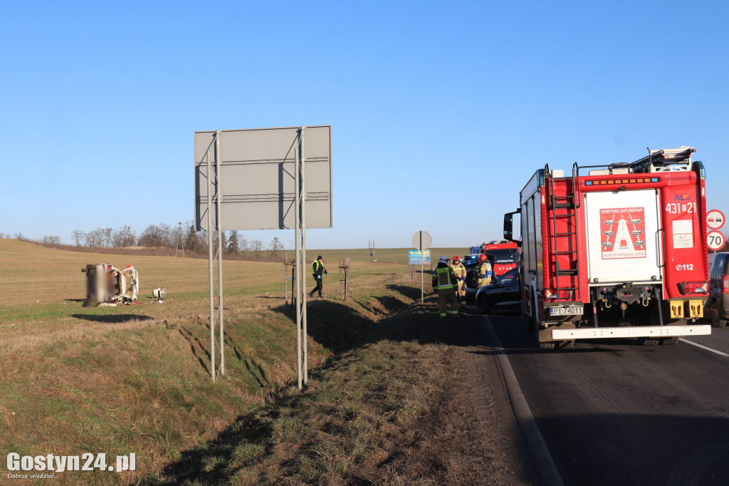 Wypadek na wyjeździe z Gostynia