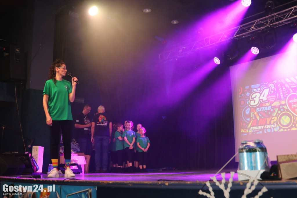 Gostyński Finał WOŚP w GOK Hutnik i licytacja serduszka