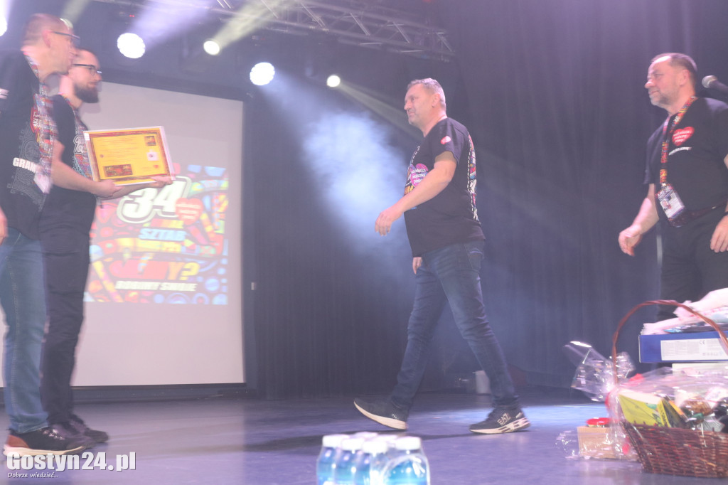 Gostyński Finał WOŚP w GOK Hutnik i licytacja serduszka