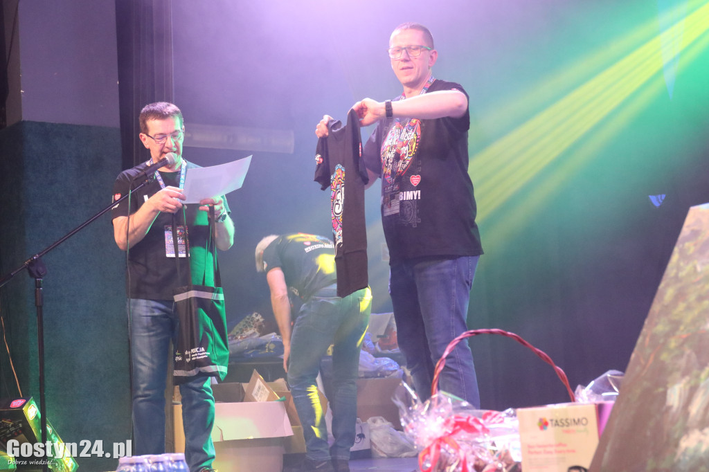 Gostyński Finał WOŚP w GOK Hutnik i licytacja serduszka