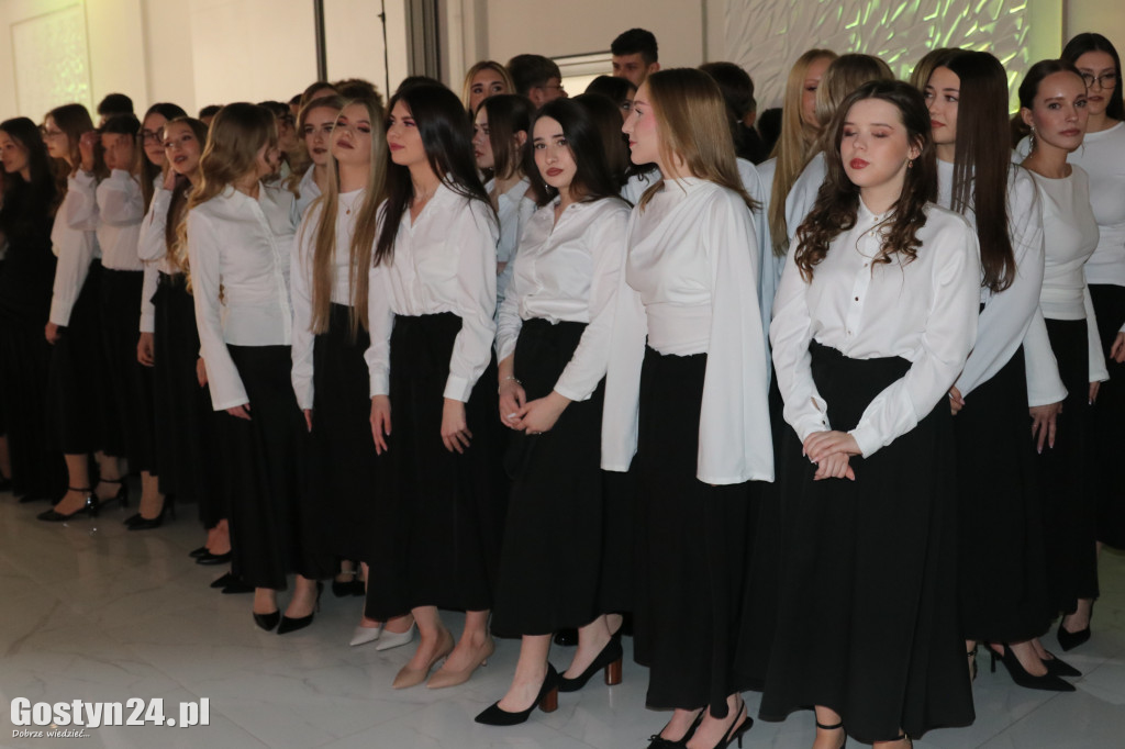 Studniówka maturzystów ZSO w Gostyniu