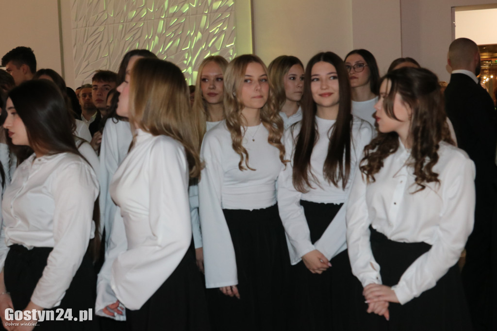Studniówka maturzystów ZSO w Gostyniu