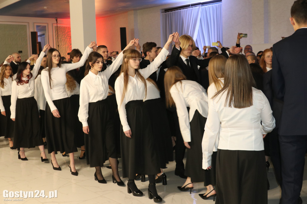 Studniówka maturzystów ZSO w Gostyniu