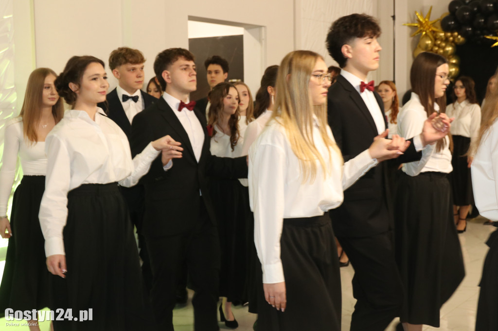 Studniówka maturzystów ZSO w Gostyniu