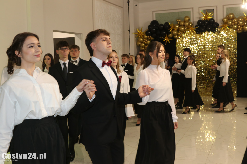 Studniówka maturzystów ZSO w Gostyniu