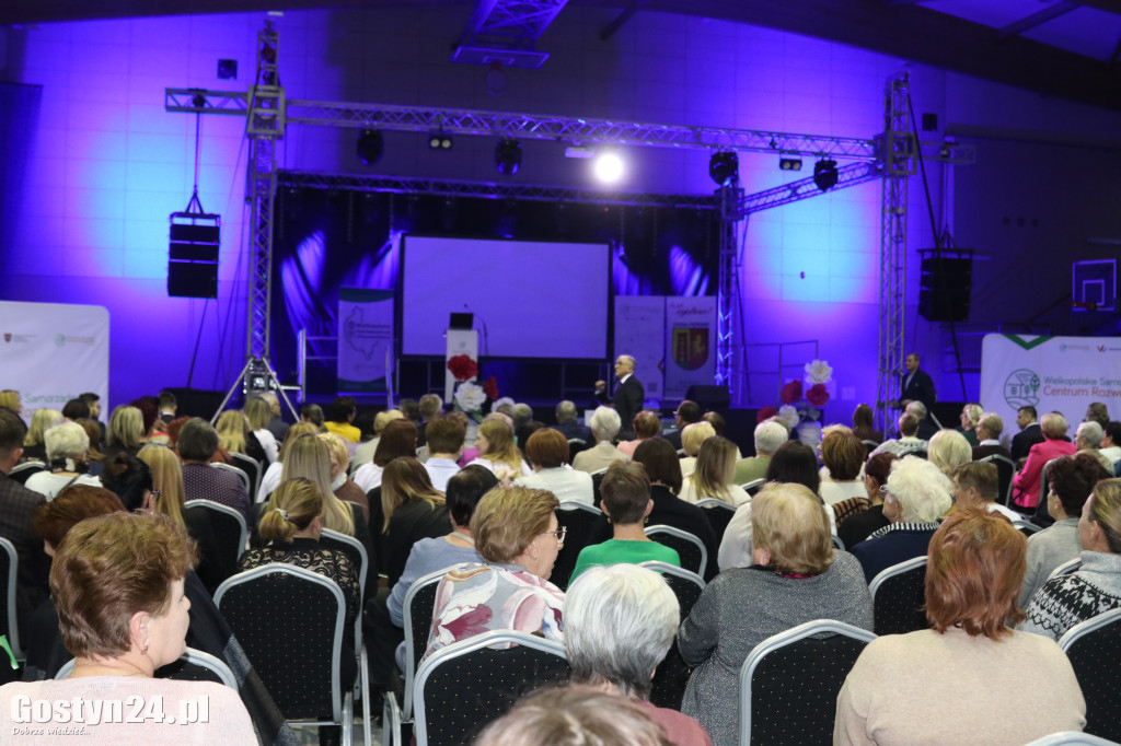 Forum KGW na hali w Pępowie