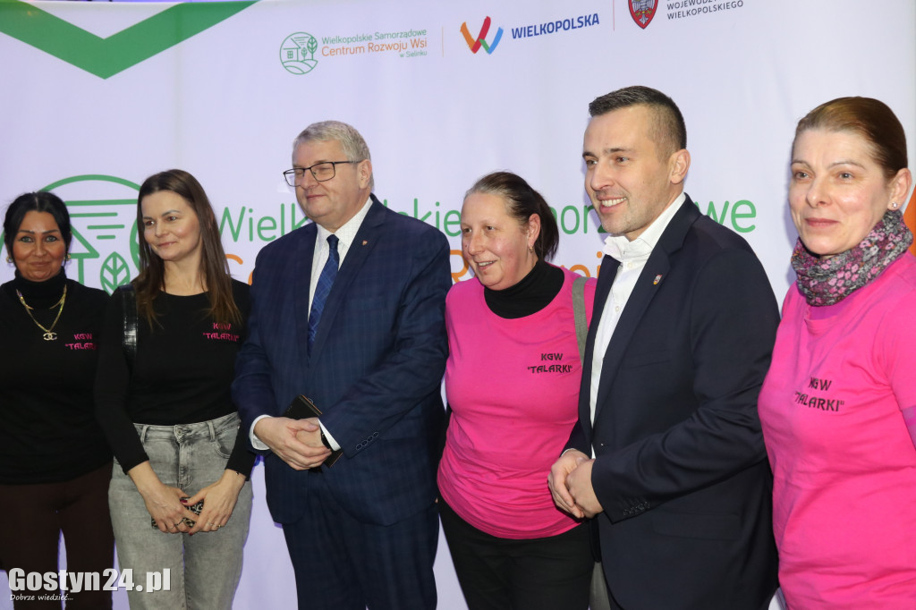 Forum KGW na hali w Pępowie