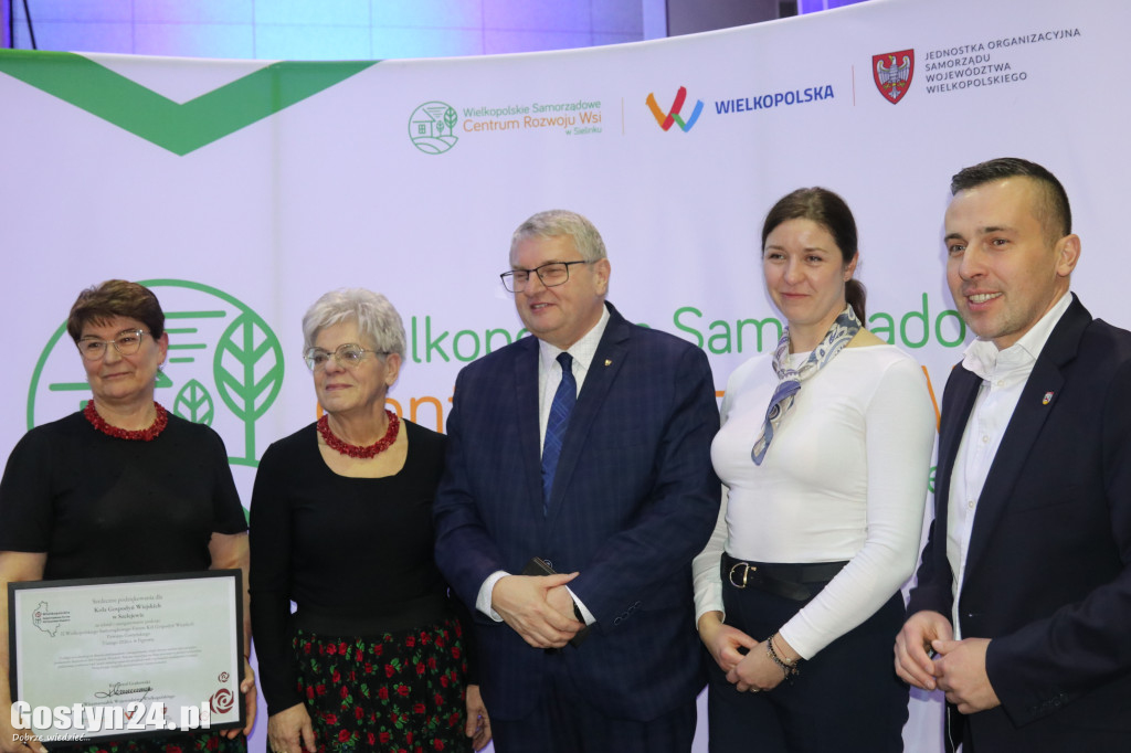 Forum KGW na hali w Pępowie