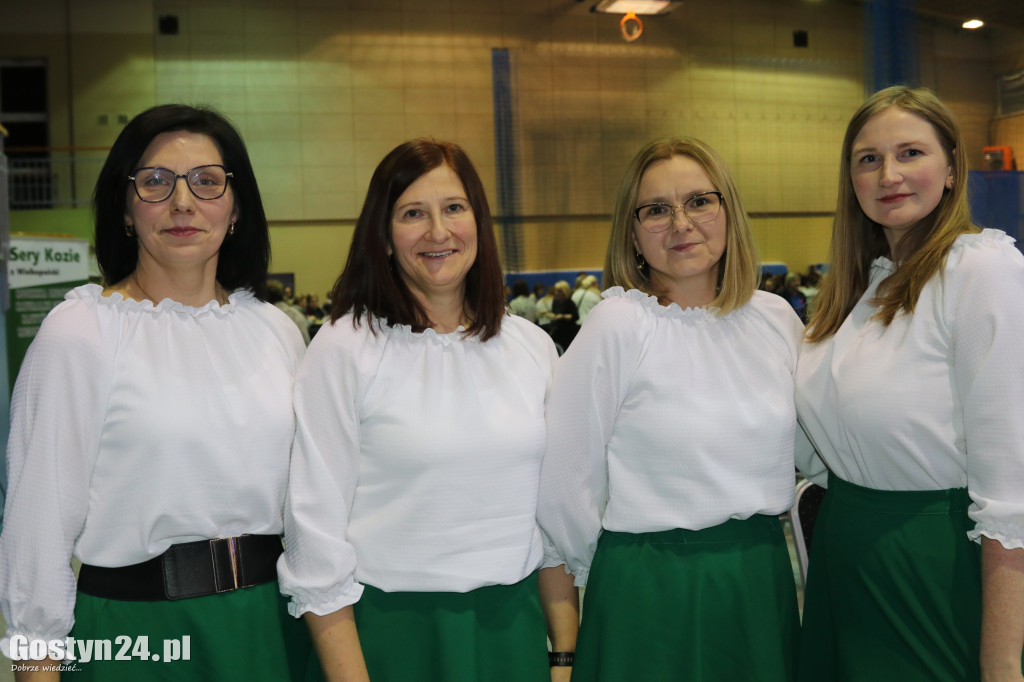 Forum KGW na hali w Pępowie