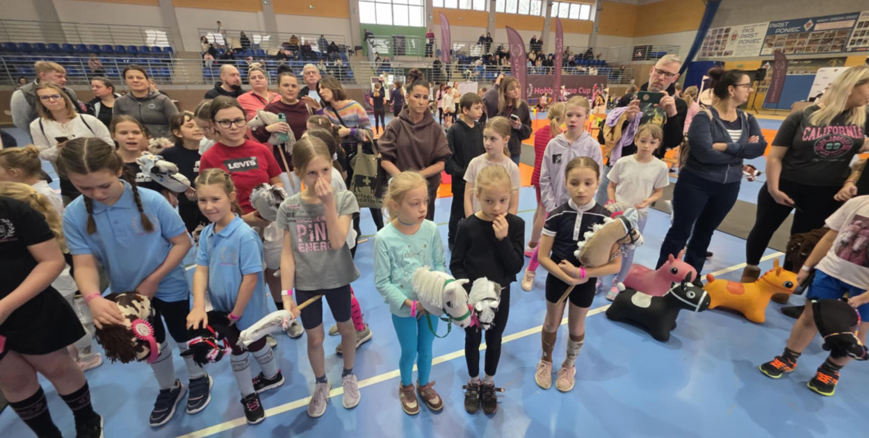 Pierwsze zawody Hobby Horse w Poniecu