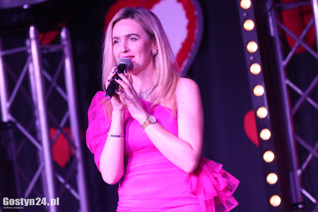 Koncert zespołu Harmonic w Pępowie