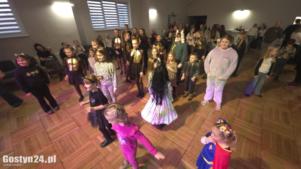 Z pozoru był to radosny balik dla najmłodszych