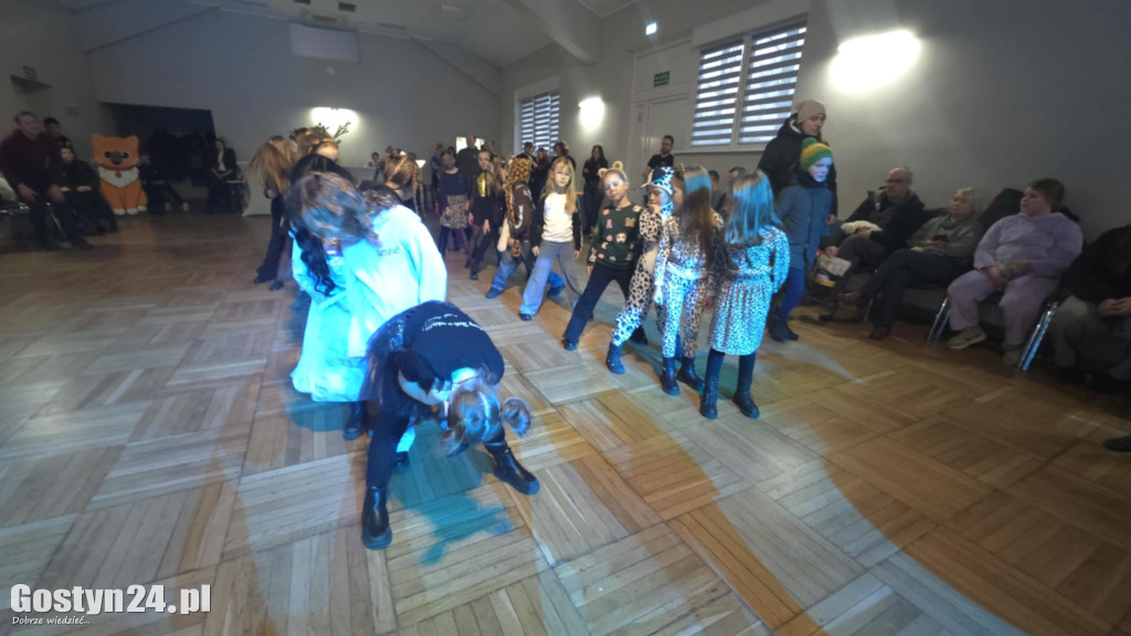 Z pozoru był to radosny balik dla najmłodszych