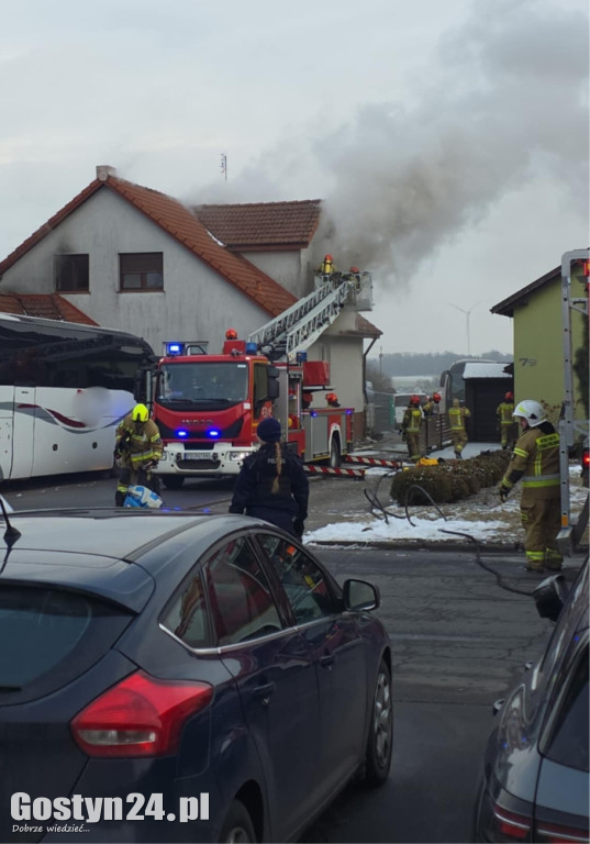 Pożar domu jednorodzinnego w Gostyniu