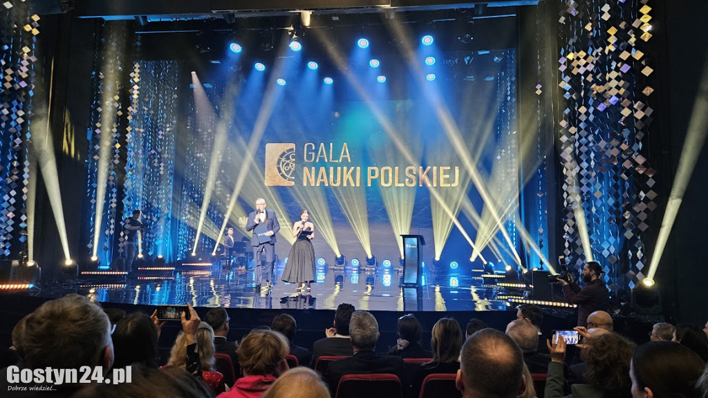 Prof. Marian Gorynia z Gostynia z nagrodą ministra