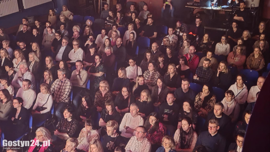Koncert Anity Lipnickiej w GOK Hutnik w Gostyniu