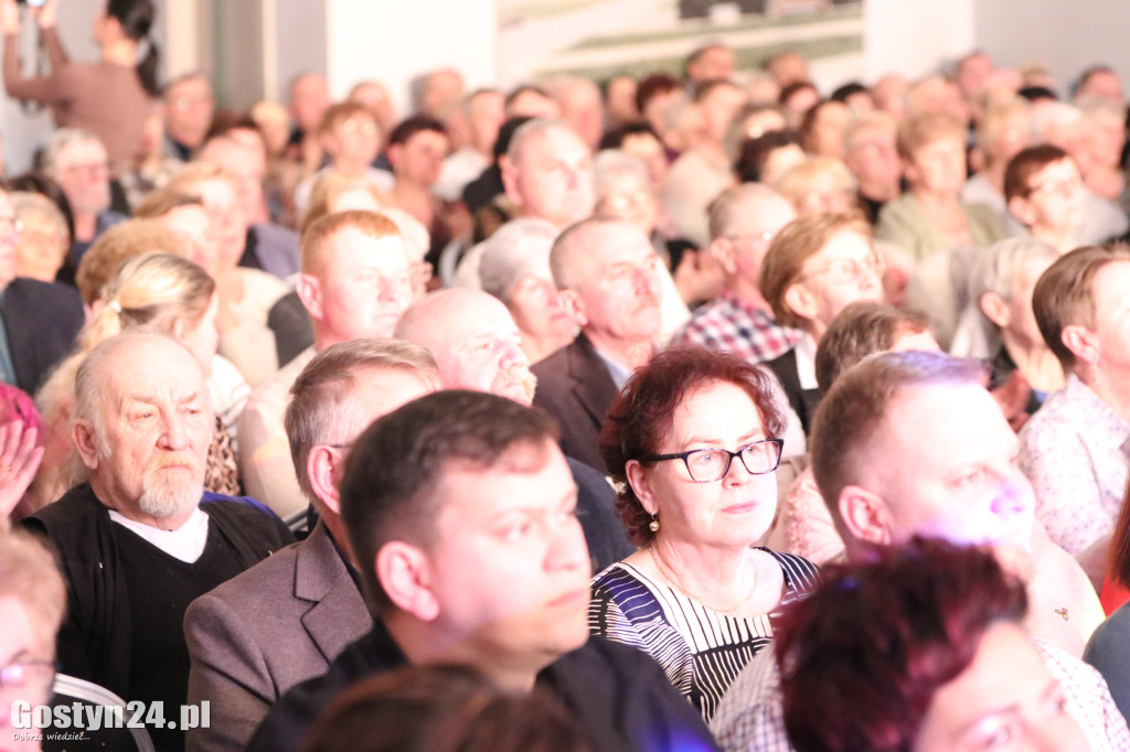 Koncert z okazji Dnia Kobiet i Mężczyzn w Pępowie