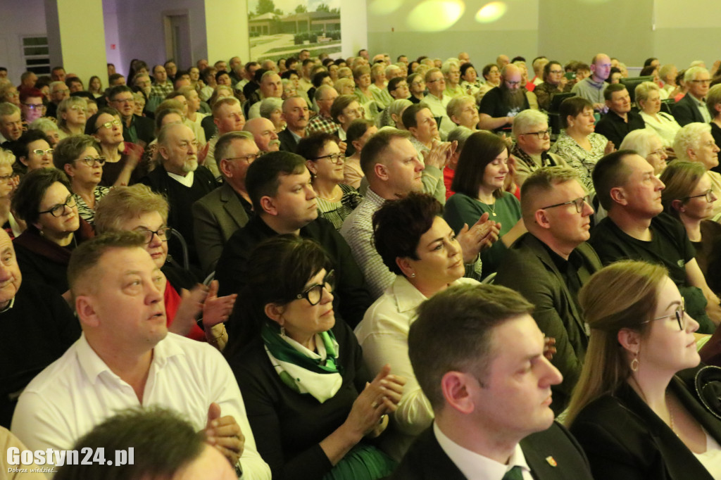 Koncert z okazji Dnia Kobiet i Mężczyzn w Pępowie