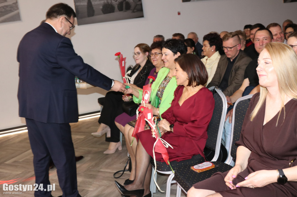 Koncert z okazji Dnia Kobiet i Mężczyzn w Pępowie