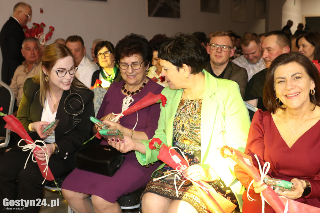 Koncert z okazji Dnia Kobiet i Mężczyzn w Pępowie