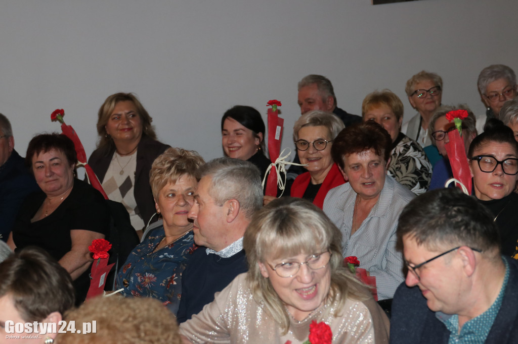 Koncert z okazji Dnia Kobiet i Mężczyzn w Pępowie