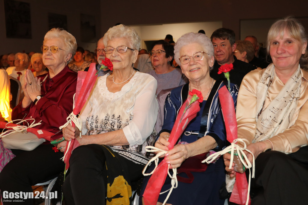 Koncert z okazji Dnia Kobiet i Mężczyzn w Pępowie