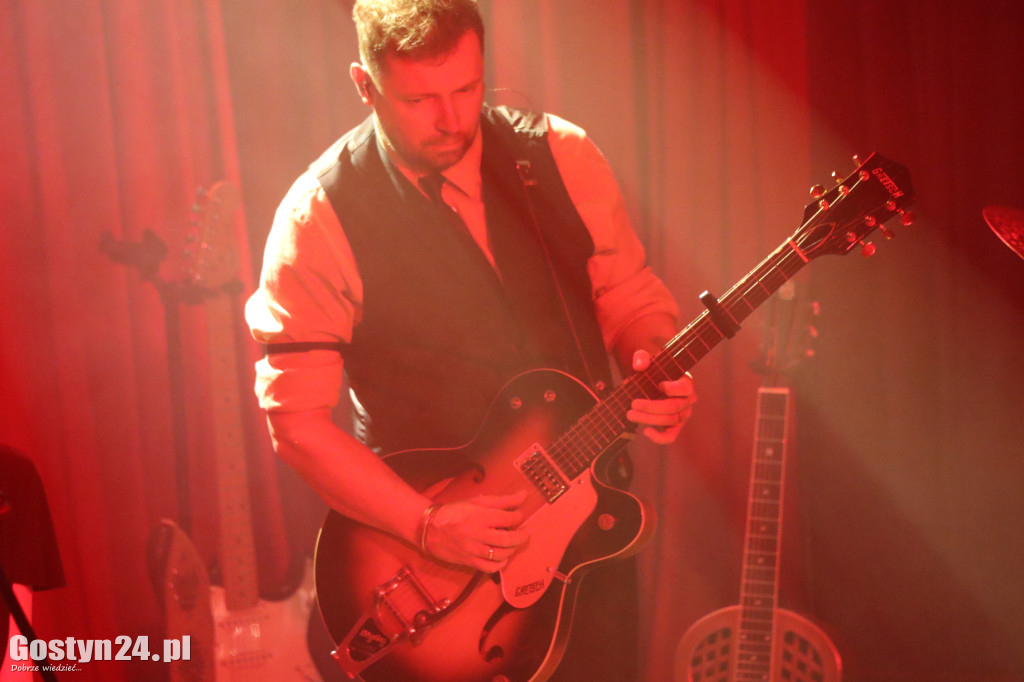 Koncert Anity Lipnickiej w GOK Hutnik w Gostyniu