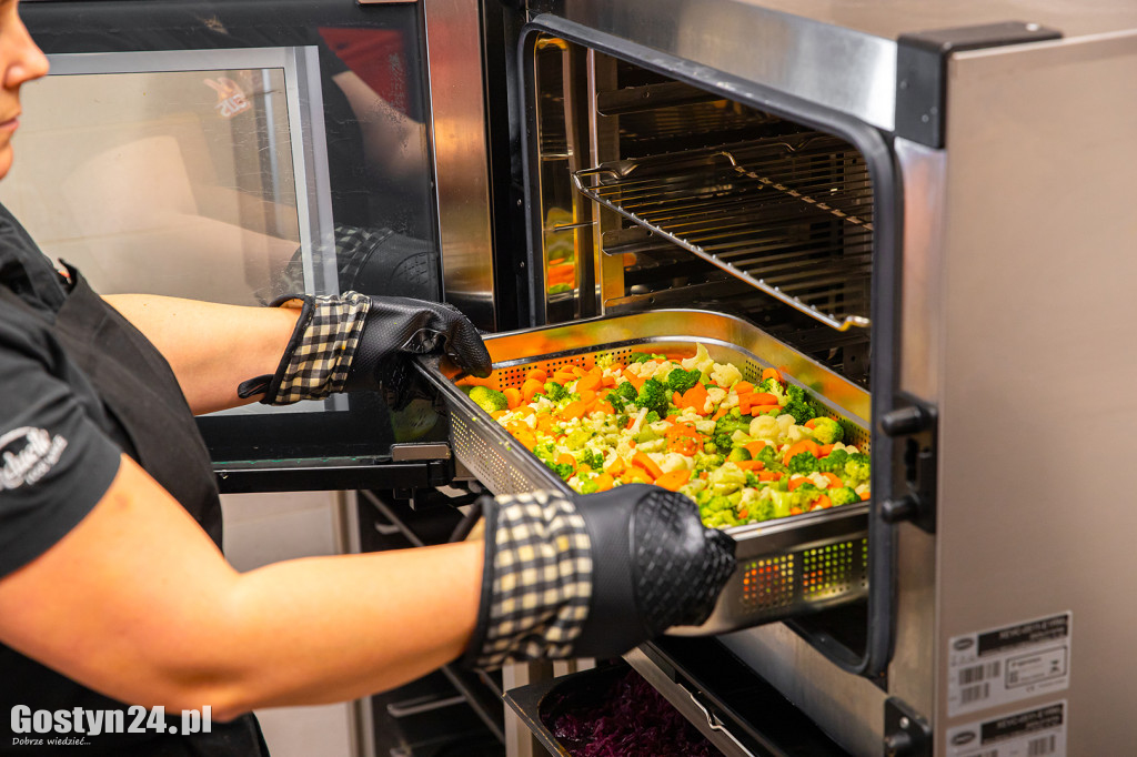 25-lecie restauracji Pireus