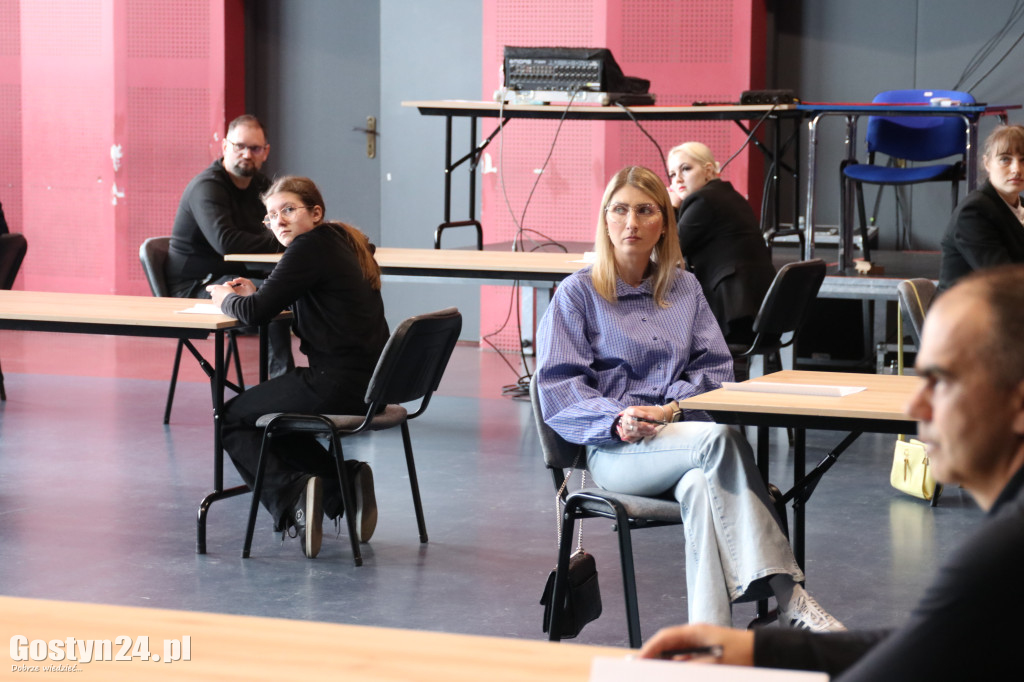 V Gostyńskie Dyktando w GOK Hutnik