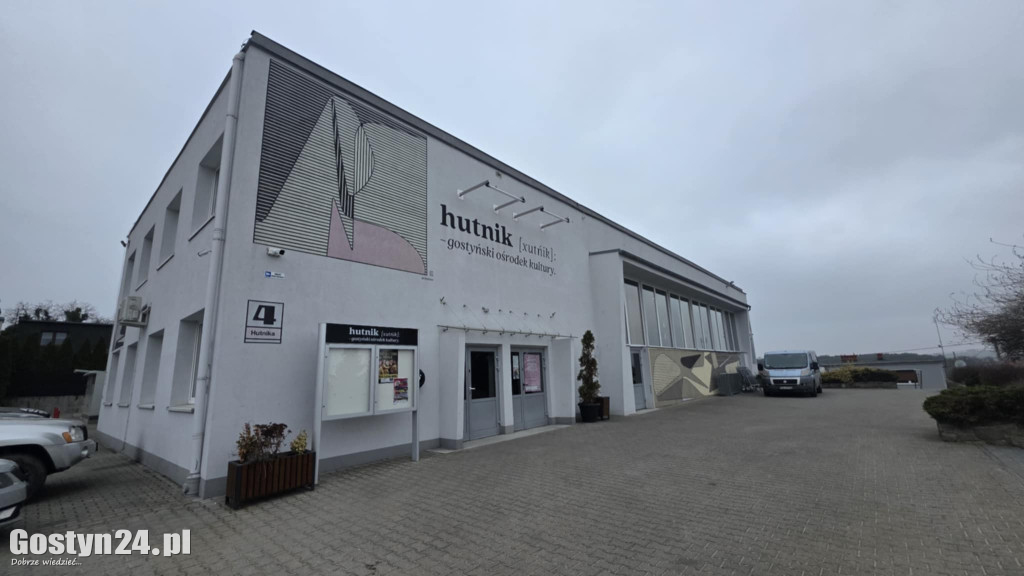 V Gostyńskie Dyktando w GOK Hutnik