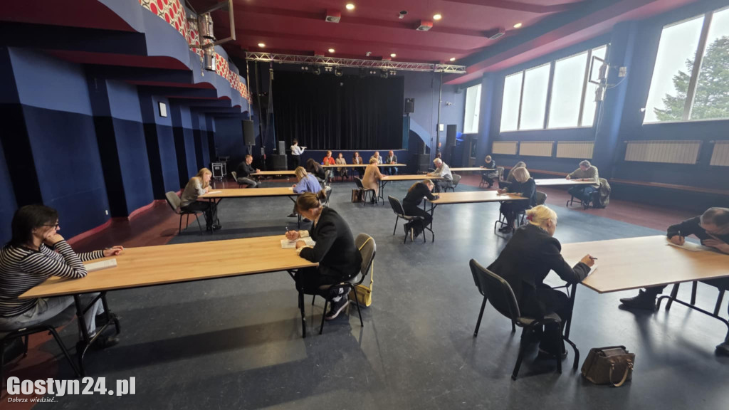V Gostyńskie Dyktando w GOK Hutnik