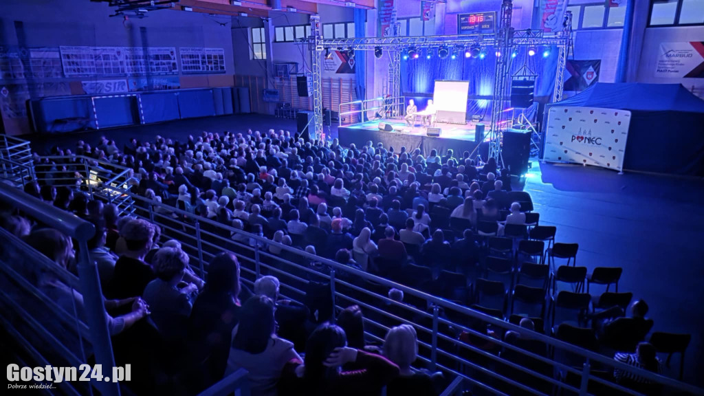 Dzień Kobiet z Formacją Chatelet w Poniecu