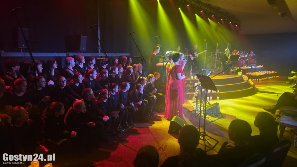 Koncert Magia Muzyki w blasku świec w Borku Wlkp.