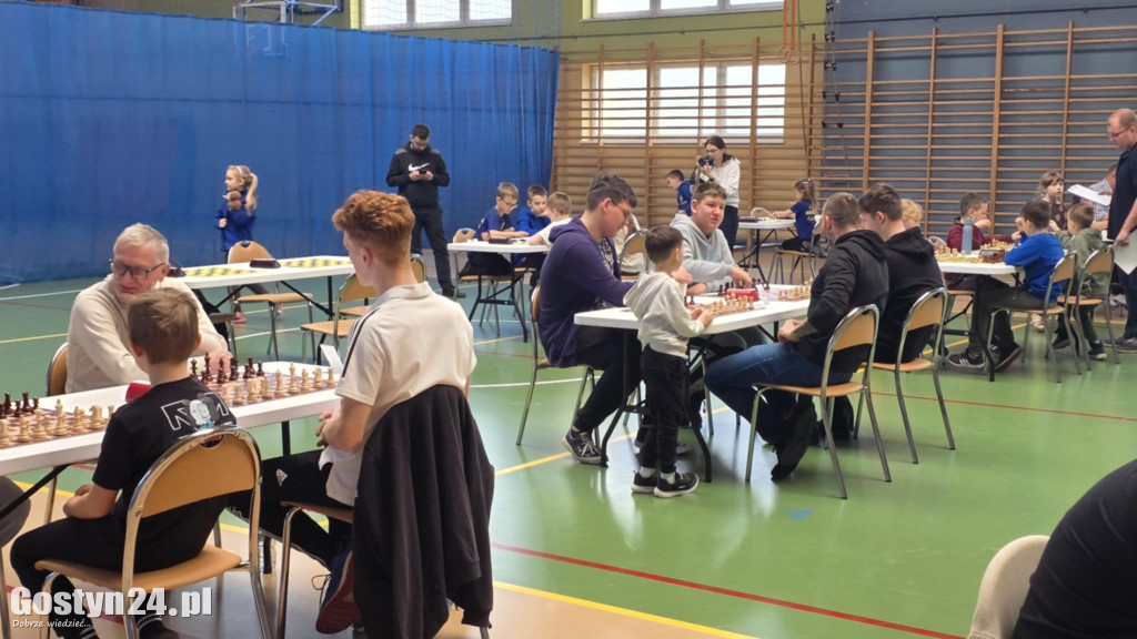 Mistrzostwa szachistów i warcabistów w Pępowie