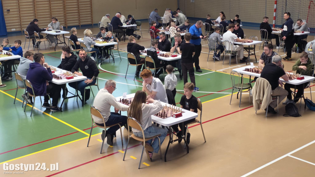 Mistrzostwa szachistów i warcabistów w Pępowie