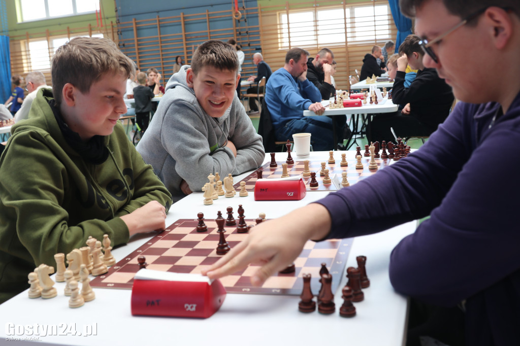 Mistrzostwa szachistów i warcabistów w Pępowie