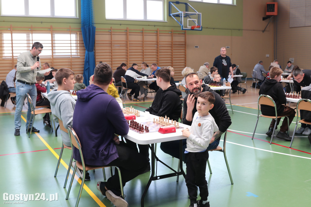 Mistrzostwa szachistów i warcabistów w Pępowie