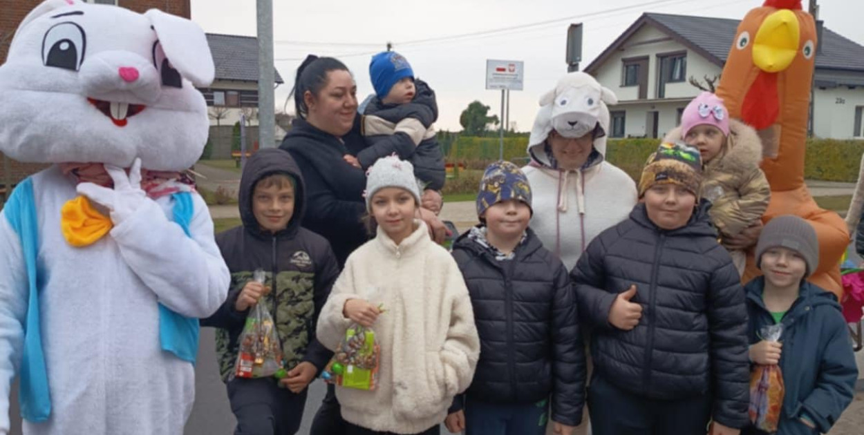 Zajączek odwiedził najmłodszych w Łęce Wielkiej